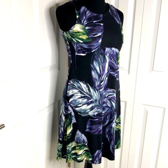 C&C California Tropical Leaf Print Sleeveless Dress XS – Black Green Purple, Vac - Picture 2 of 11